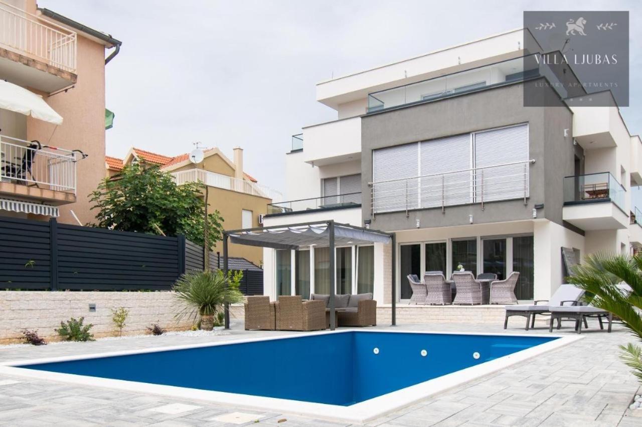 Villa Ljubas Срима Экстерьер фото